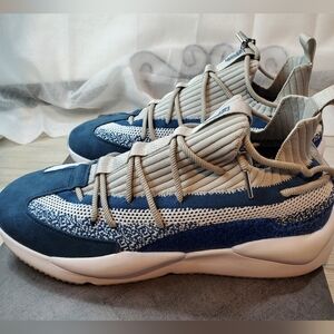 NEW Triple 777 Mens Georgetown Navy Gray White Sneakers Size 13